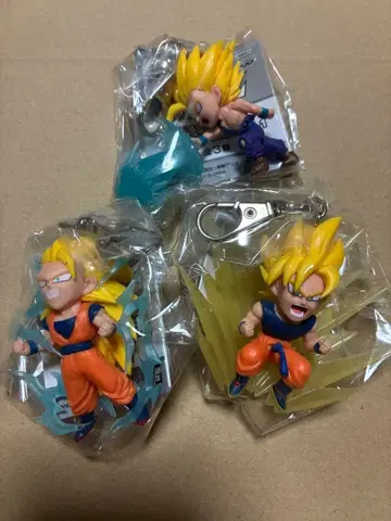드래곤볼 피규어 키링 3종 손오공 손오반 슈퍼 사이어인 3