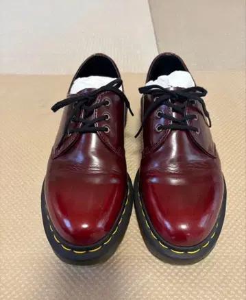 닥터마틴 비건 레더 로퍼 24cm