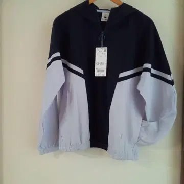 르꼬끄 스포르티브 후드 부착 윈드브레이커