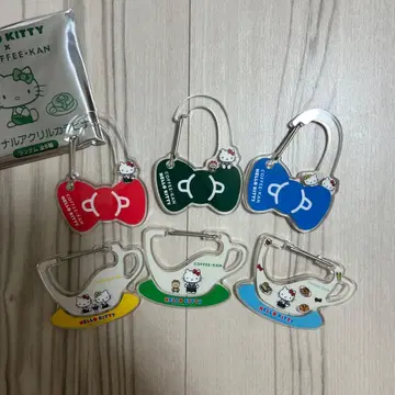 커피관 x HELLO KITTY 알릴 카라비너 컴플리트 세트