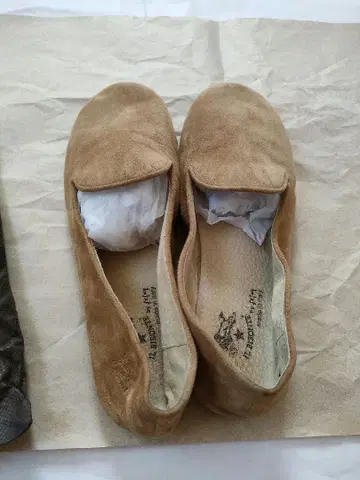 일비종떼 플랫 펌프스 천연 가죽 펌프스 베이지 23.5cm