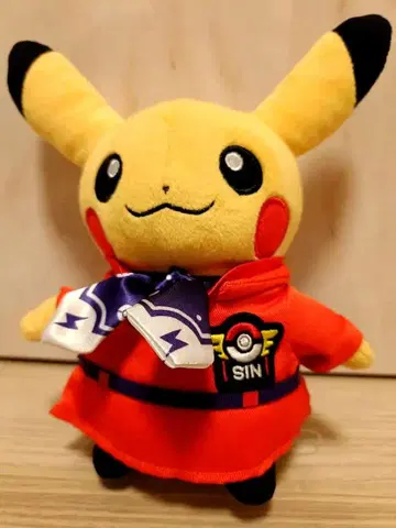 싱가포르 포켓몬 센터 한정품 CA 피카츄