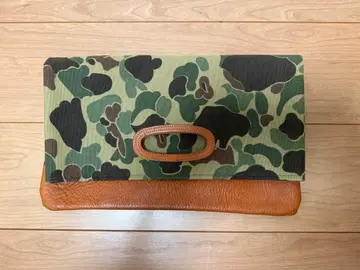 SHIPS 클러치 백 도치기 가죽 사용