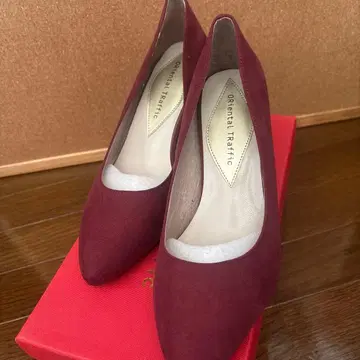 [ 미사용 새상품 ] 오리엔탈 트래픽 펌프스 34