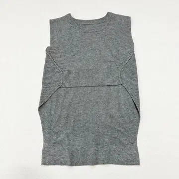 니트 베스트 리브 피쉬테일 크루넥 슬리브리스 새상품급