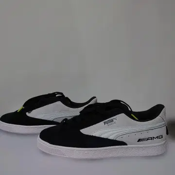 새상품 PUMA x 메르세데스 AMG 스웨이드 스니커즈