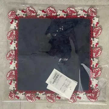 HELLO KITTY 긴자와 레이스점 UNITED ARROWS 손수건