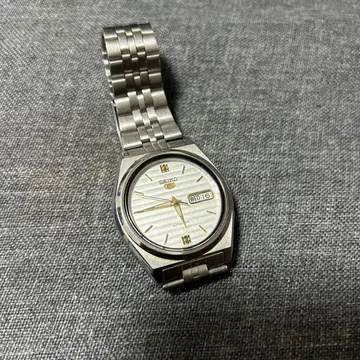 [ 희귀/가동 ] SEIKO5 7009-876A 스트라이프 다이얼