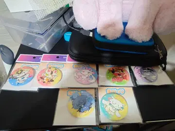 데비루 커넥션 묶음 판매 7종 캔뱃지