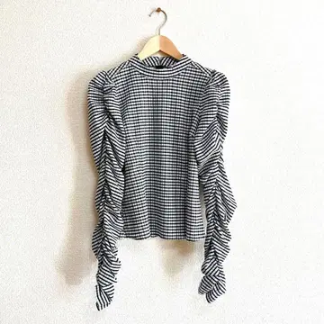 ghospell 체크 무늬 블라우스