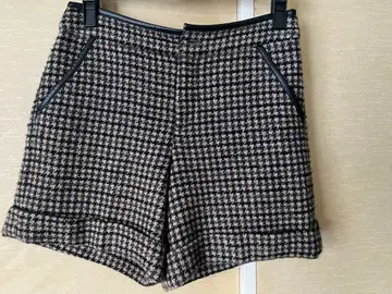 하운드투스 패턴 트위드 숏팬츠 사이즈 2