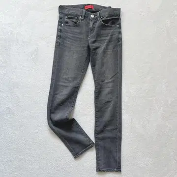 [ 작은 사이즈 XS ] 레드카드 슬림 테이퍼트 데님 팬츠 스키니