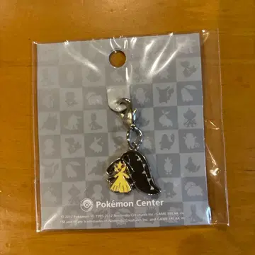 포켓몬 센터 전국 도감 메탈 참 쿠치토