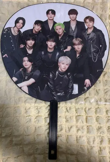 JO1 라포스타 2025 집합 부채