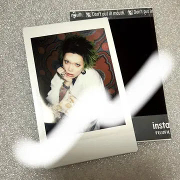 THE MADNA 료타 씨 폴라로이드 세트