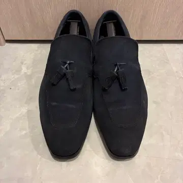 madras MODELLO 네이비 스웨이드 태슬 로퍼