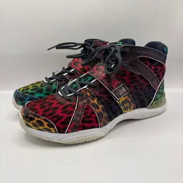 미사용 새상품 라이카 댄스 신발 멀티 컬러 22.0cm