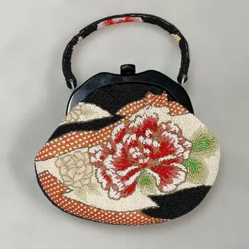 일본 의류 총 비즈 백 꽃무늬 가마구치 핸드백 레트로