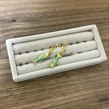 파르나토팍 스카이 연어 귀걸이