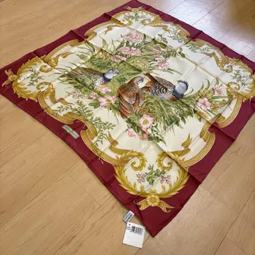 택 포함 살바토레 페라가모 스카프 새 꽃 no.48