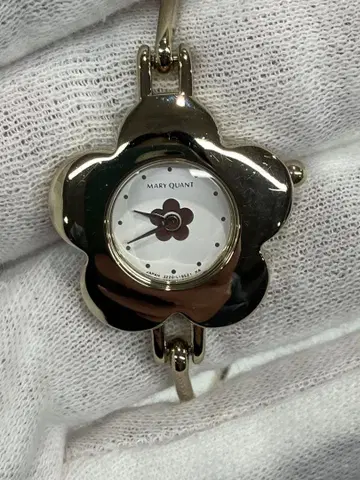 MARY QUANT 플라워 디자인 블레스형 손목시계