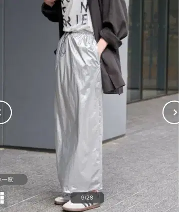 스픽앤스팬 브라이트타프타 이지 스커트