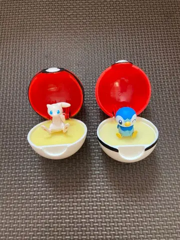 팽도리 뮤우 캡슐 토이 포켓몬 볼 케이스 포함 세트