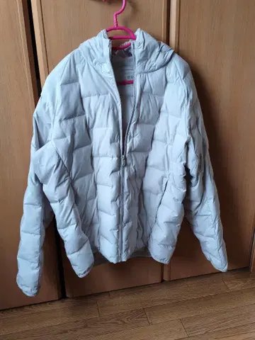 UNIQLO 퍼프 테크 후드티