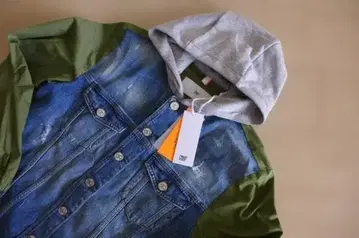 새상품 이태리제 Safari 게재 P.M.D.S. 스트레치 데님 자켓