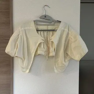 BEAMSBOY 크롭 기장 가디건 볼레로