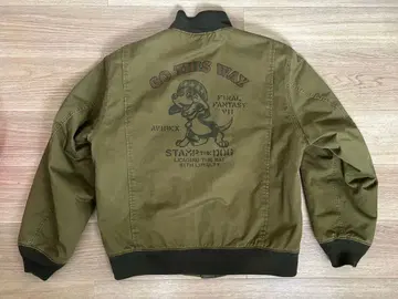 AVIREX x FINAL FANTASY VII 탱커 자켓