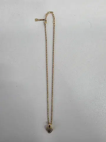 NINA RICCI 골드 트라이앵글 펜던트 목걸이