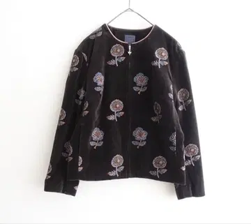 미나 페르호넨 chum 벨로아 노카라 자켓 38