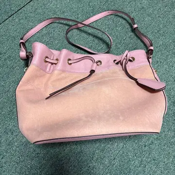 Samantha Vega Fulfilled Love 숄더백