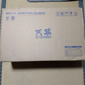 SKY DEFENDER 1/72 사이즈 미개봉품