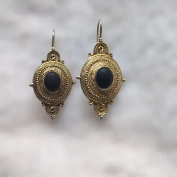 Museum of Jewelry 실버 925 귀걸이 오닉스