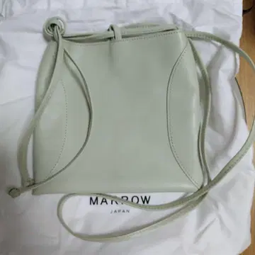 MARROW 필로우 백 옐로우 그린