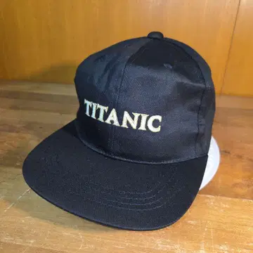 [ 공식/당시물 ] TITANIC 타이타닉 영화 로고 캡 90s 블랙