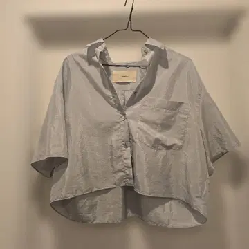 TODAYFUL 새틴 쇼트 셔츠 아이스 블루