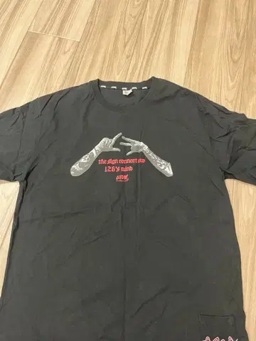 LEFLAH 핸드사인 티셔츠