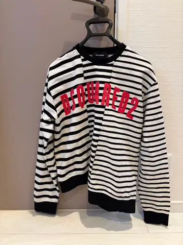 DSQUARED2 스트라이프 트레이닝복 L 사이즈 보더