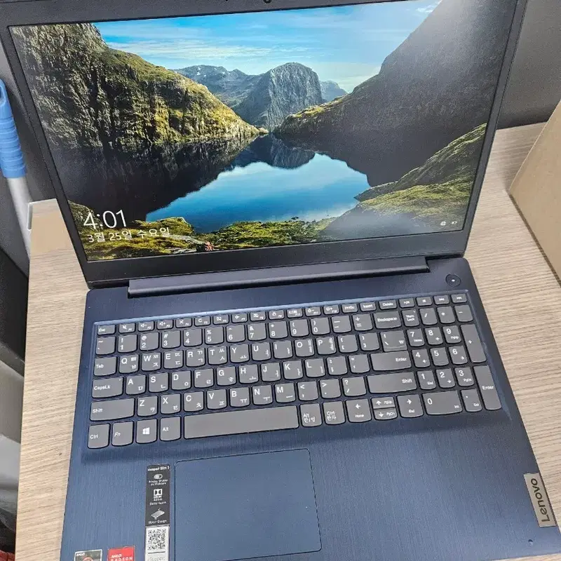 레노버 15인치 라이젠3 4300U 4GB 256GB 노트북 급처