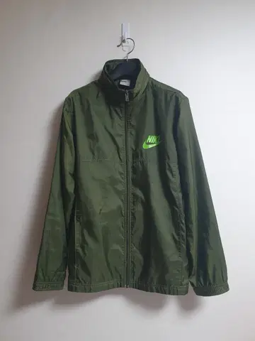 나이키 카키 히든 후드 바람막이 자켓 XL 메쉬안감