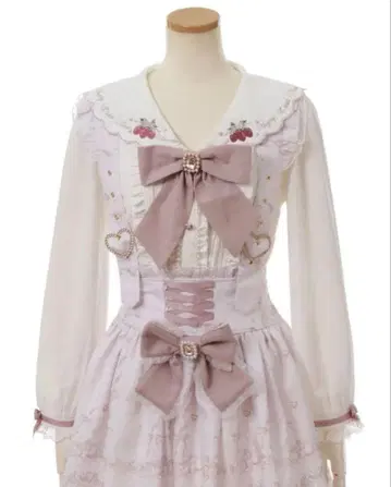 LIZLISA 스트로베리 자수 세일러 리브 상의