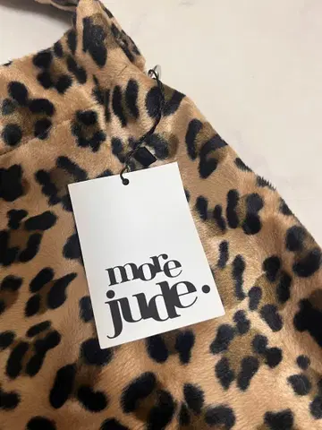한국 브랜드 more jude 레오파드 무늬 토트백