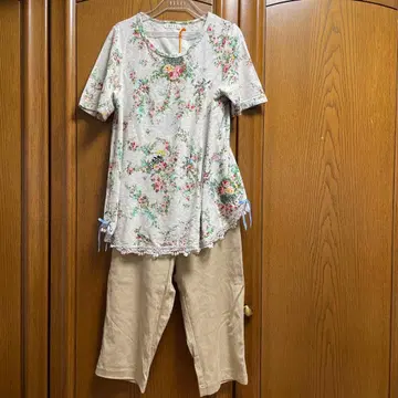 IKUKO 이쿠코 상의 & 사브리나 팬츠