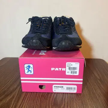 PATRIOT STADIUM 스니커즈 43
