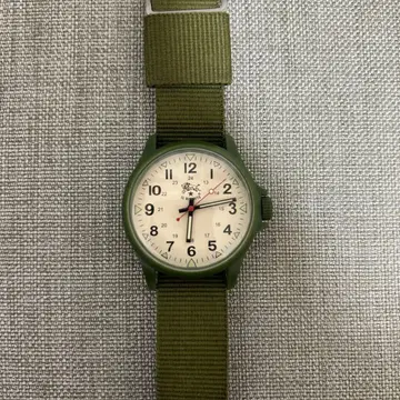 일비종떼 손목시계 카키