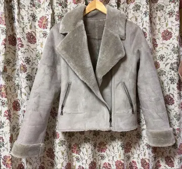 새상품 핑키&다이앤 무스탕 자켓 코트 라이더스 38