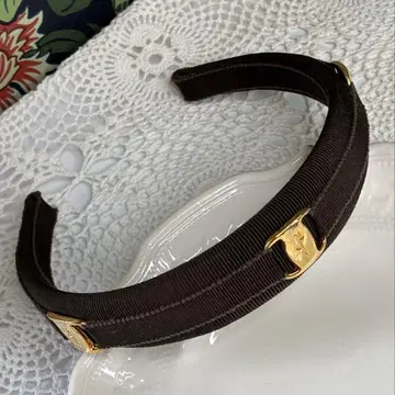 SalvatoreFerragamo 살바토레 페라가모 바라 머리띠